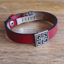 Load image into Gallery viewer, WINDOWS, Set of Cufflinks and Bracelet, Sterling Silver and Natural Leather