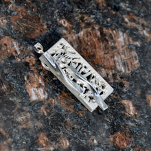 Load image into Gallery viewer, URBAN NIGHT LIFE, Pendant of Sterling Silver