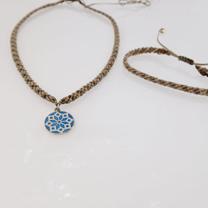 Pale brown macrame jewellery set, Necklace and bracelet, golden plated stainless steel or Sterling silver pendant. Adjustable, Handmade