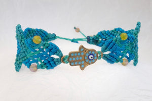 Hamsa macrame bracelet. Adjustable, Handmade in Canada, Turquiose Blue