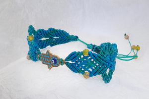 Hamsa macrame bracelet. Adjustable, Handmade in Canada, Turquiose Blue