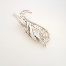 Load image into Gallery viewer, SHIVERS OF HEART, Pendant of Sterling Silver