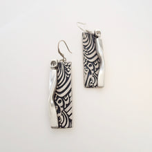 Load image into Gallery viewer, DANCING II, Pair of Earrings, Sterling Silver