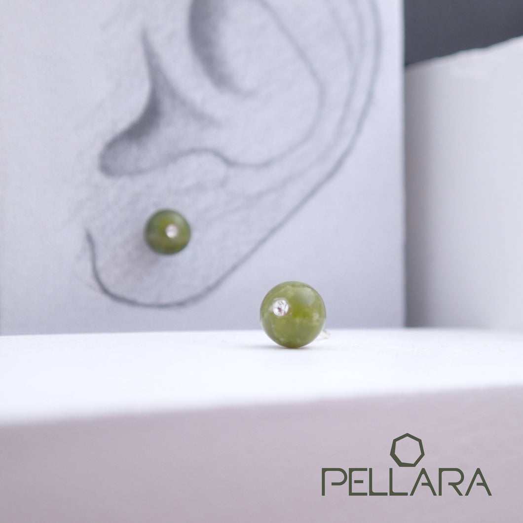 Sterling silver natural gemstone stud earrings contains a sparkling piece of Cubic Zirconia. Very light and hypo-allergenic, 6mm or 8mm beads. Jade