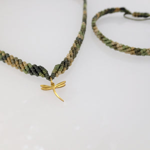 Camouflage green macrame jewellery set, Necklace and bracelet, golden plated stainless steel or Sterling silver pendant. Adjustable, Handmade