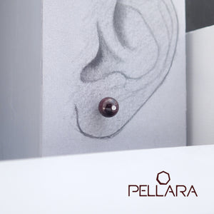 Sterling silver natural gemstone stud earrings contains a sparkling piece of Cubic Zirconia. Very light and hypo-allergenic, 6mm or 8mm beads. Garnet