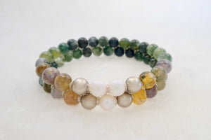 Gemstone bracelet by Pellara, shades of green in Glowing, made of White moss & Indian agate. Gemini zodiac. 8mm & 6mm