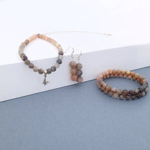 Load image into Gallery viewer, Gemstone jewellery set, Dawn, by Pellara. Made of Sunstone and Moonstone. Birthstone gift for Cancer zodiac. The Crown and sacral chakra.