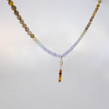 Load image into Gallery viewer, Gemstone and silver jewellery set by Pellara, inspired by nature. Infinite fields, made of amber, agate, quartz, aquamarine and opal.