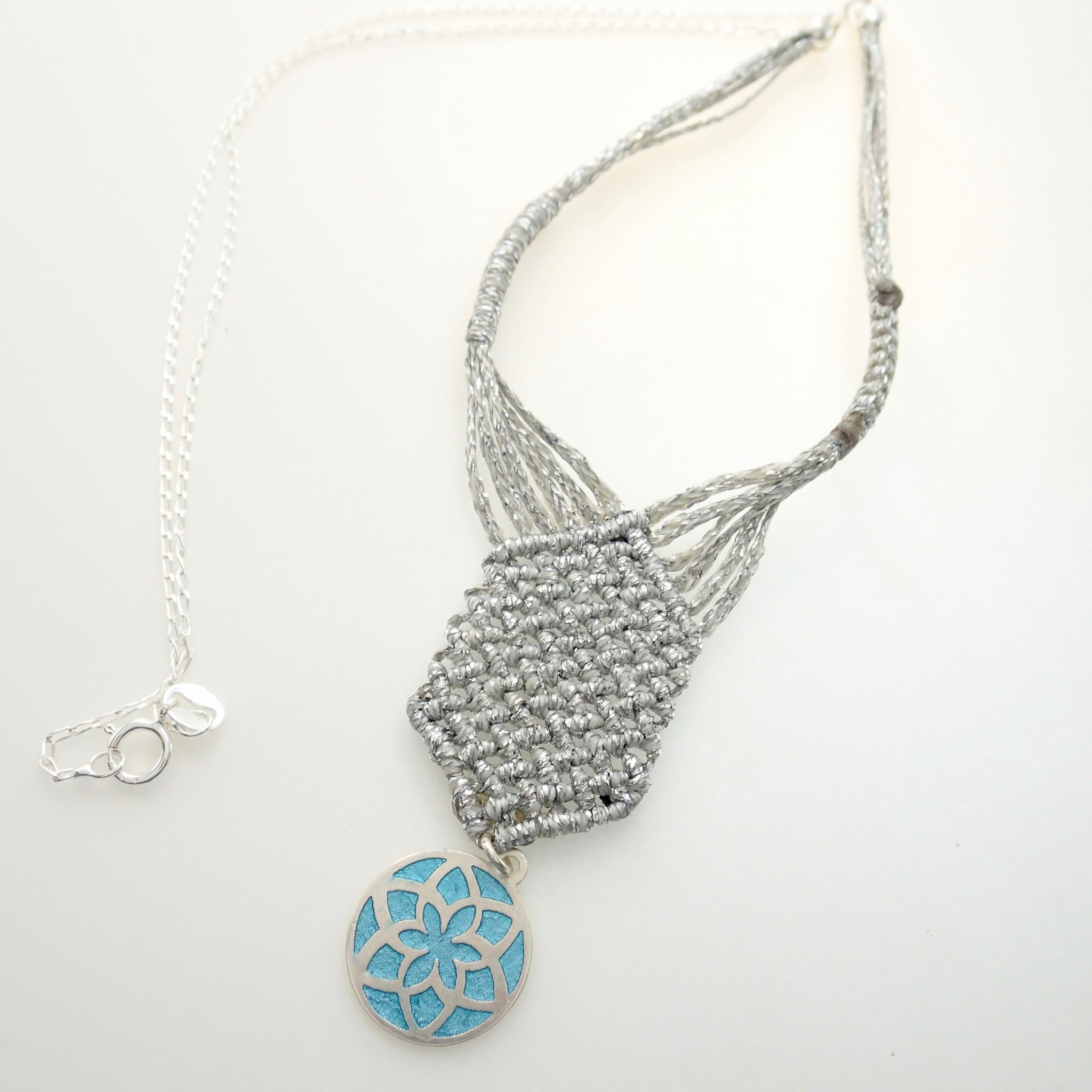 Malibu mandala blue sales necklace paparazzi