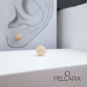 Sterling silver natural gemstone stud earrings contains a sparkling piece of Cubic Zirconia. Very light and hypo-allergenic, 6mm or 8mm beads. Moonstone